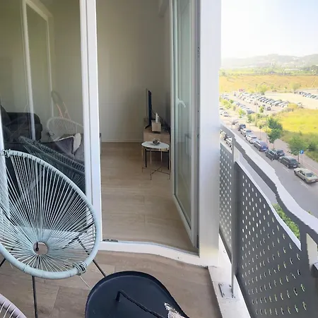 View Premium * 地拉那