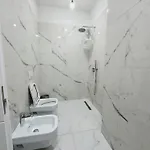 View Premium * 地拉那